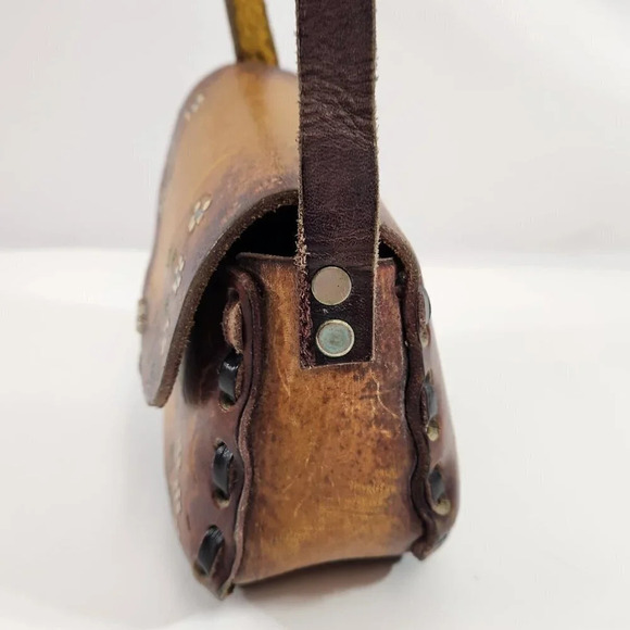 Small Hand Tooled Embossed Leather Purse with Floral Design Vintage - Picture 8 of 14